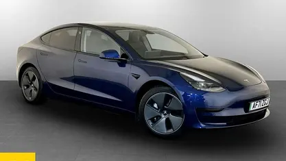 Used Tesla Model 3 Standard Range Plus 366 kW (498 HP) 2021 Blue Sedan