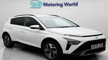 Used Hyundai Bayon Premium 101 HP (74 kW) 2023 White SUV