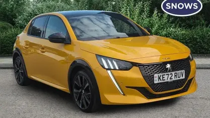 Used Peugeot 208 GTi 102 HP (75 kW) 2022 Yellow Hatchback