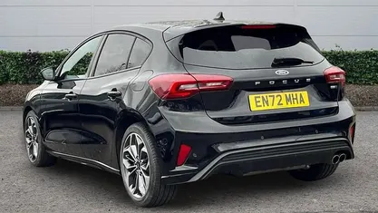 Used Ford Focus ST-Line 125 HP (91 kW) 2022 Black Hatchback