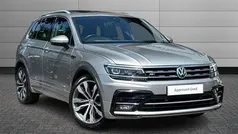 Pure white Used 2019 VW Tiguan R-line SUV | £22,450 (Fair price)