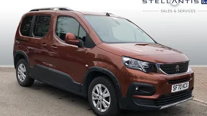 Used Peugeot Rifter Allure 131 HP (96 kW) 2023 MPV