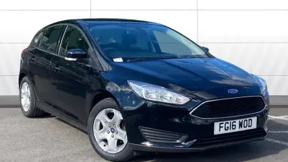 Used Ford Focus Style 101 HP (74 kW) 2016 Black Hatchback