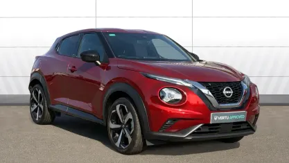 Used Nissan Juke Tekna 114 HP (83 kW) 2022 Red SUV