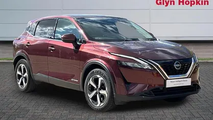 Used Nissan Qashqai N-Connecta 190 HP (139 kW) 2022 Red SUV