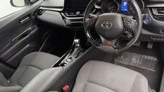 Used 2019 Toyota C-HR SUV | £16,749 (Fair price)