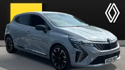 Usado Renault Clio V Techno 90 HP (66 kW) 2025 Cinzento Citadino