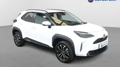 Used 2025 Toyota Yaris Hybrid Design Estate | £22,899 (Fair price)