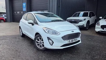 Used Ford Fiesta Zetec 86 HP (63 kW) 2018 Hatchback