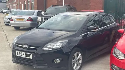 Used Ford Focus Zetec 105 HP (77 kW) 2014 Hatchback