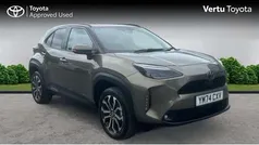 Used 2025 Toyota Yaris Cross Design SUV | £24,404 (Fair price)