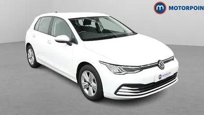Used VW Golf VIII Life 150 HP (110 kW) 2023 White Hatchback