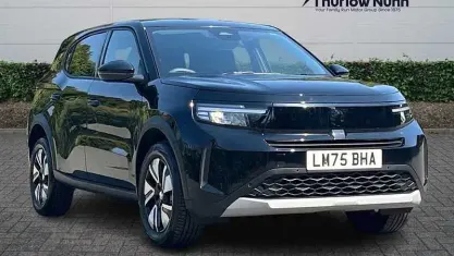 New Vauxhall Frontera S 136 HP (100 kW) 2025 Black SUV