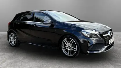 Usado Mercedes A160 AMG Line Premium 102 CV (75 kW) 2018 Utilitario