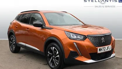 Used Peugeot 2008 Allure+ 101 HP (74 kW) 2023 Orange SUV