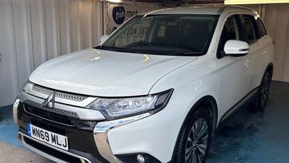 Usado Mitsubishi Outlander 150 HP (110 kW) 2020 SUV