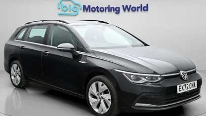Used VW Golf VIII Style 116 HP (85 kW) 2022 Black Estate