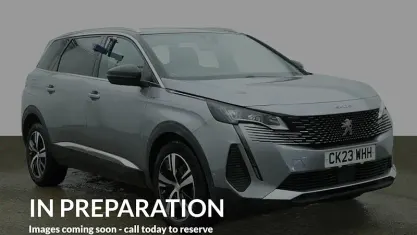 Second-hand Peugeot 5008 GTi 131 CP (96 kW) 2023 Gri SUV