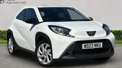 Used Toyota Aygo X PURE 72 HP (52 kW) 2025 SUV