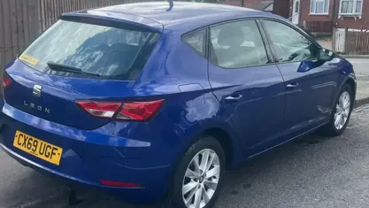 Used Seat Leon SE 131 HP (96 kW) 2019 Blue Hatchback