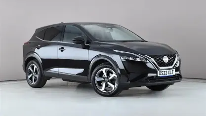Używany Nissan Qashqai N-Connecta 158 KM (116 kW) 2022 Czarny SUV