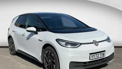 Begagnad VW ID.3 Pro 106 kW (145 HK) 2022 Vit Halvkombi