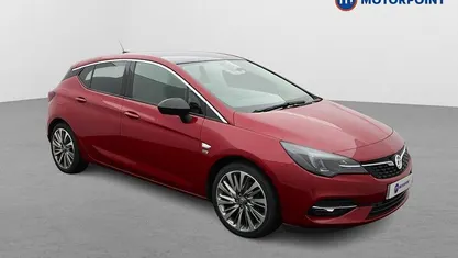 Used Vauxhall Astra Edition 145 HP (106 kW) 2021 Red Hatchback