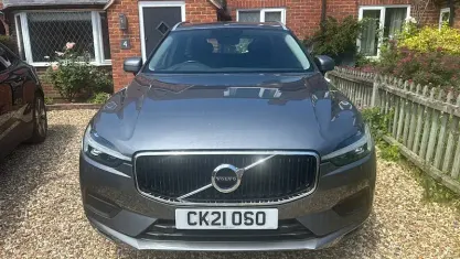Used Volvo XC60 Momentum 197 HP (144 kW) 2021 SUV