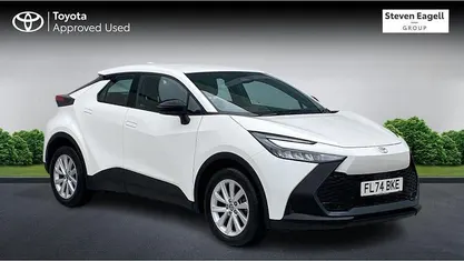 Used Toyota C-HR 140 HP (102 kW) 2026 SUV