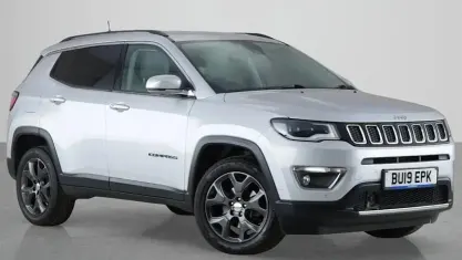 Used Jeep Compass Limited 170 HP (125 kW) 2019 Silver SUV