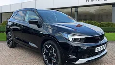 Carbon black Used 2024 Vauxhall Grandland X Ultimate SUV | £19,565 (Fair price)