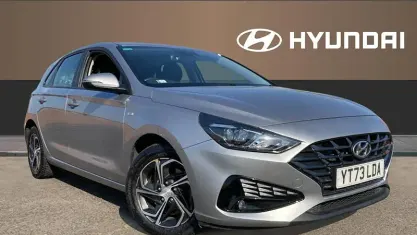 Used Hyundai i30 SE 120 HP (88 kW) 2023 Silver Hatchback