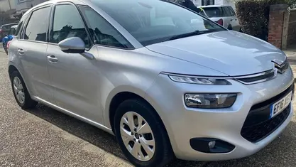 Used Citroën C4 Picasso VTR Sport 99 HP (72 kW) 2016 MPV