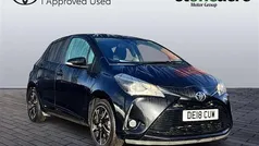 Black Used 2018 Toyota Yaris Design Hatchback | £9,000 (Fair price)
