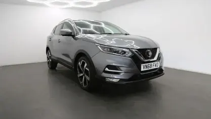 Used Nissan Qashqai Tekna 116 HP (85 kW) 2018 Grey SUV