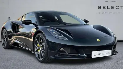 New Lotus Emira 405 HP (297 kW) 2025 Coupe