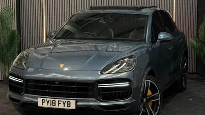 Used Porsche Cayenne Turbo 551 HP (405 kW) 2022 Blue SUV