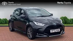 Black Used 2022 Toyota Yaris Hybrid Hatchback | £16,741 (Fair price)