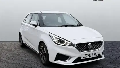Used MG MG3 Exclusive 106 HP (77 kW) 2020 White Hatchback