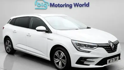 Usado Renault Mégane GrandTour Iconic 116 HP (85 kW) 2021 Branco Carrinha