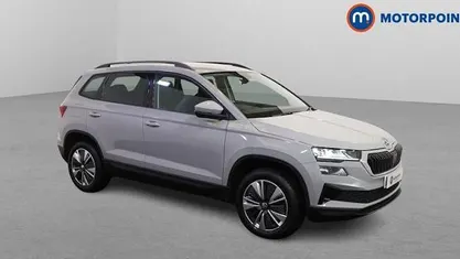 Used 2024 Skoda Karoq SE Drive SUV | £20,049 (Good price)