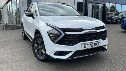 Used Kia Sportage GT-Line 209 HP (153 kW) 2025 White SUV