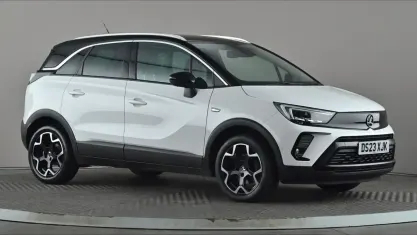 Used Vauxhall Crossland Ultimate 110 HP (80 kW) 2023 White SUV