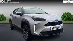 Used 2025 Toyota Yaris Hybrid Estate | £23,795 (Fair price)