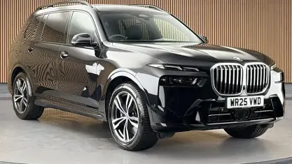 Used BMW X7 M Sport 352 HP (258 kW) 2025 Black SUV