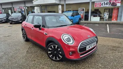 Used Mini Cooper Exclusive 136 HP (100 kW) 2020 Red Hatchback