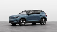 Fjord blue New 2025 Volvo EX40 Plus SUV | £50,565 (Fair price)