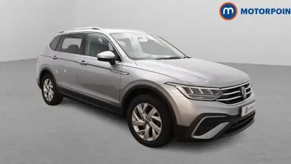 Used VW Tiguan Allspace Life 150 HP (110 kW) 2024 Silver SUV