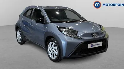 Used Toyota Aygo X PURE 72 HP (52 kW) 2024 SUV