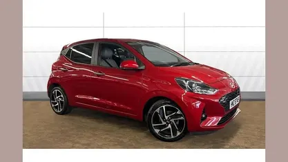 Used Hyundai i10 Premium 63 HP (46 kW) 2025 Hatchback